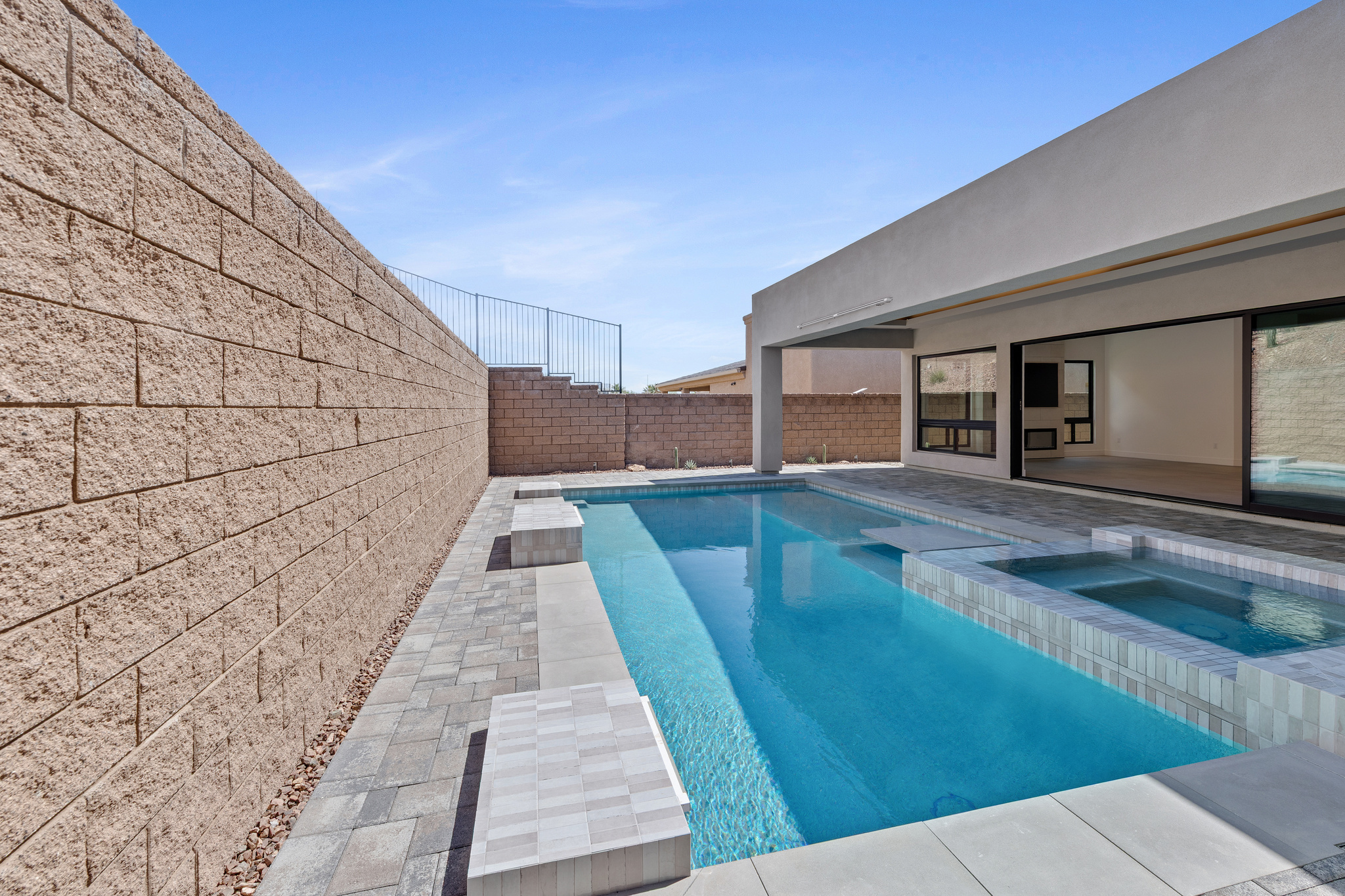 6873 Avienda De Los Foothills — Patio and pool, photo 66